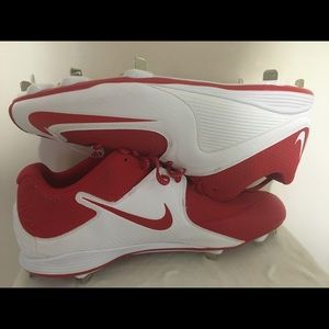 Nike MVP Strike 2 Men’s baseball cleats